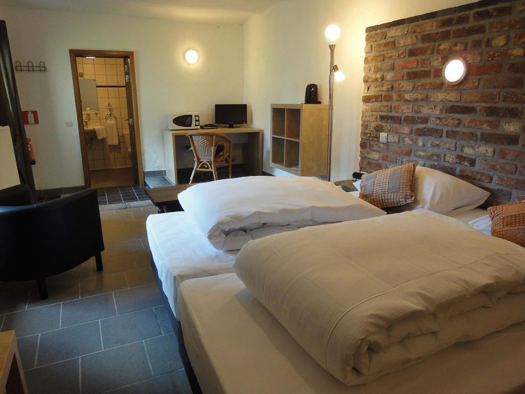 Parkhotel Villa Des Effats Vielsalm Room photo